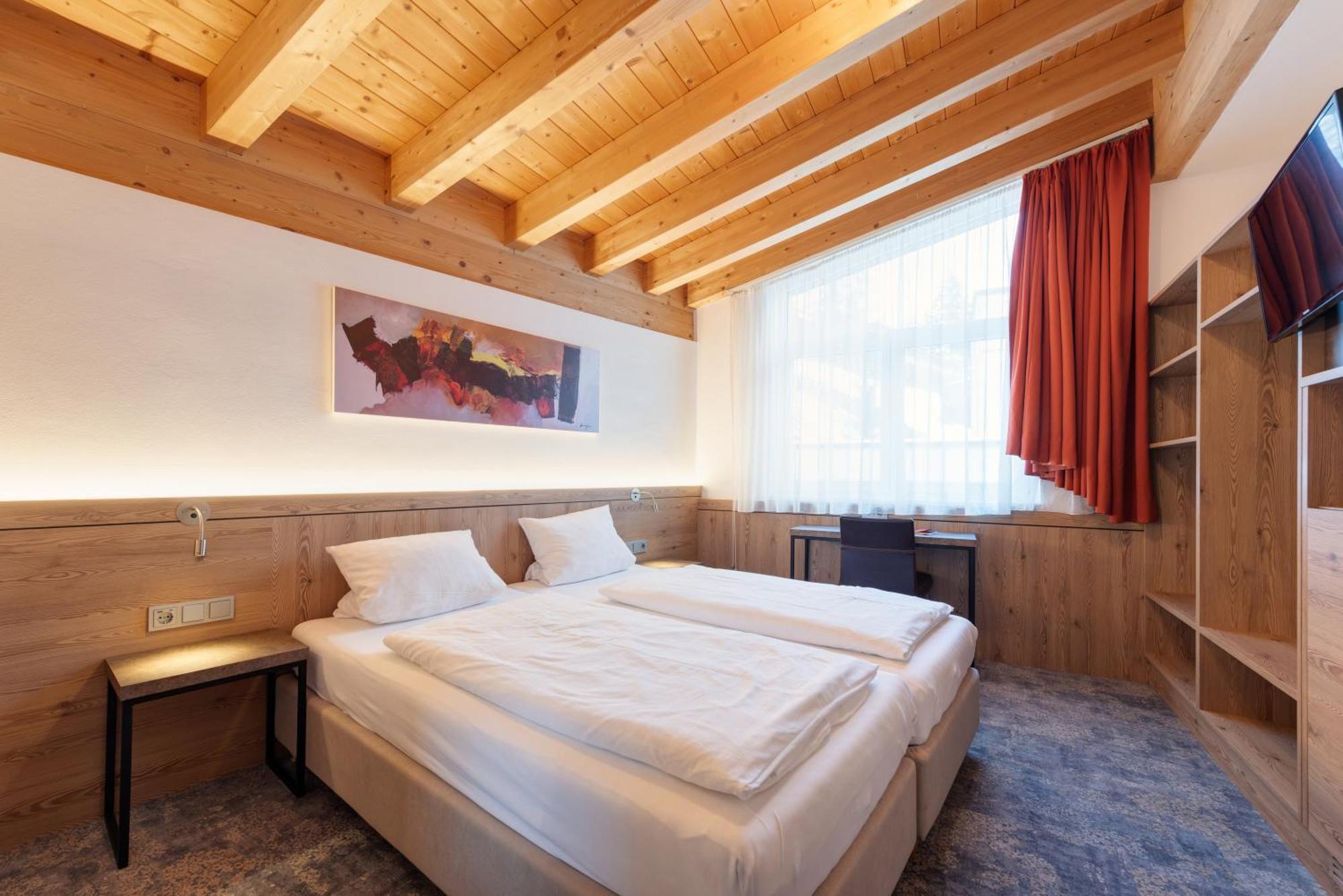 Hotel Alpenland Санкт-Антон-ам-Арльберг Екстер'єр фото